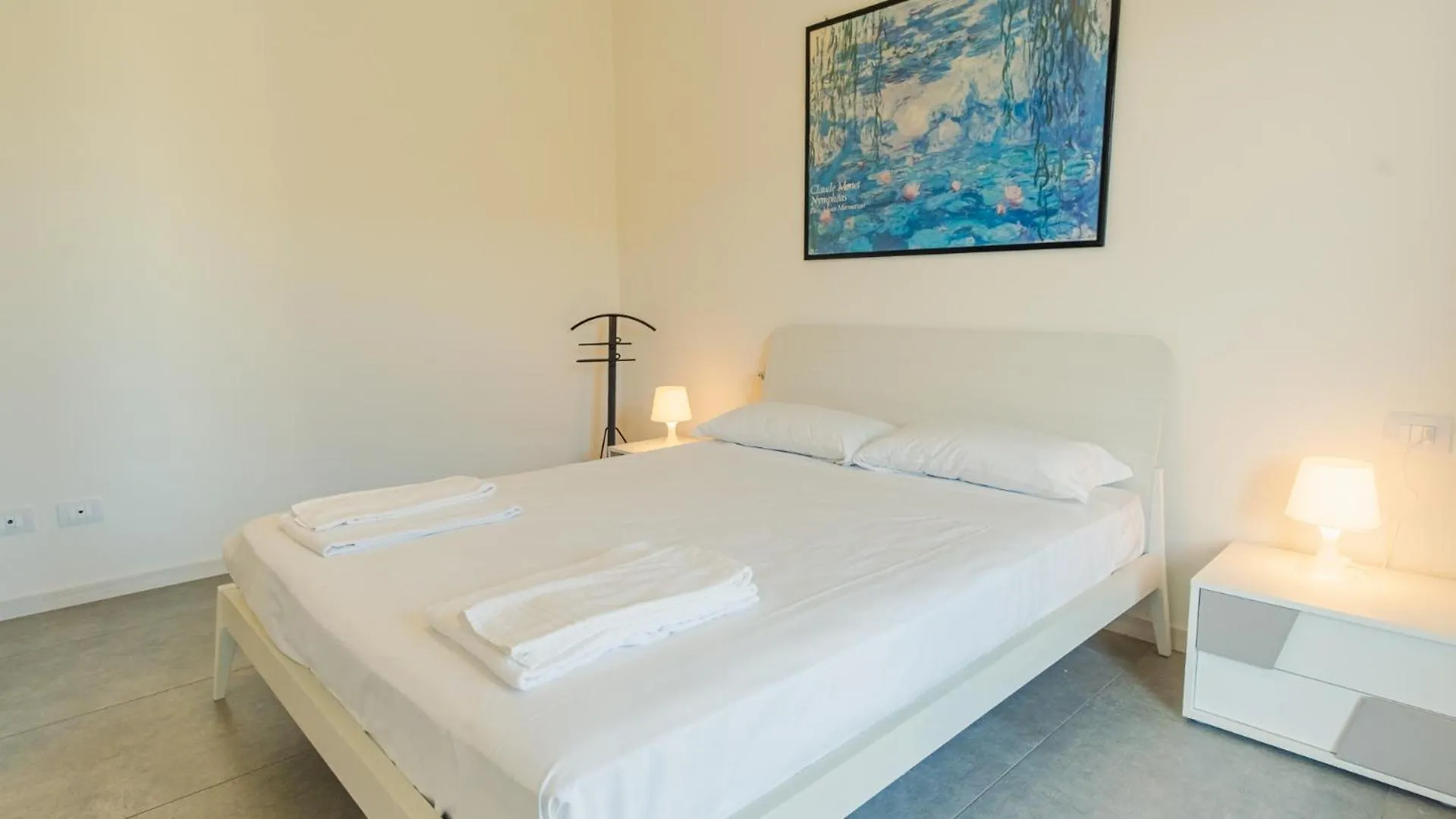 Garda Hideaway - Italian Homing Apartment Peschiera del Garda 0*,