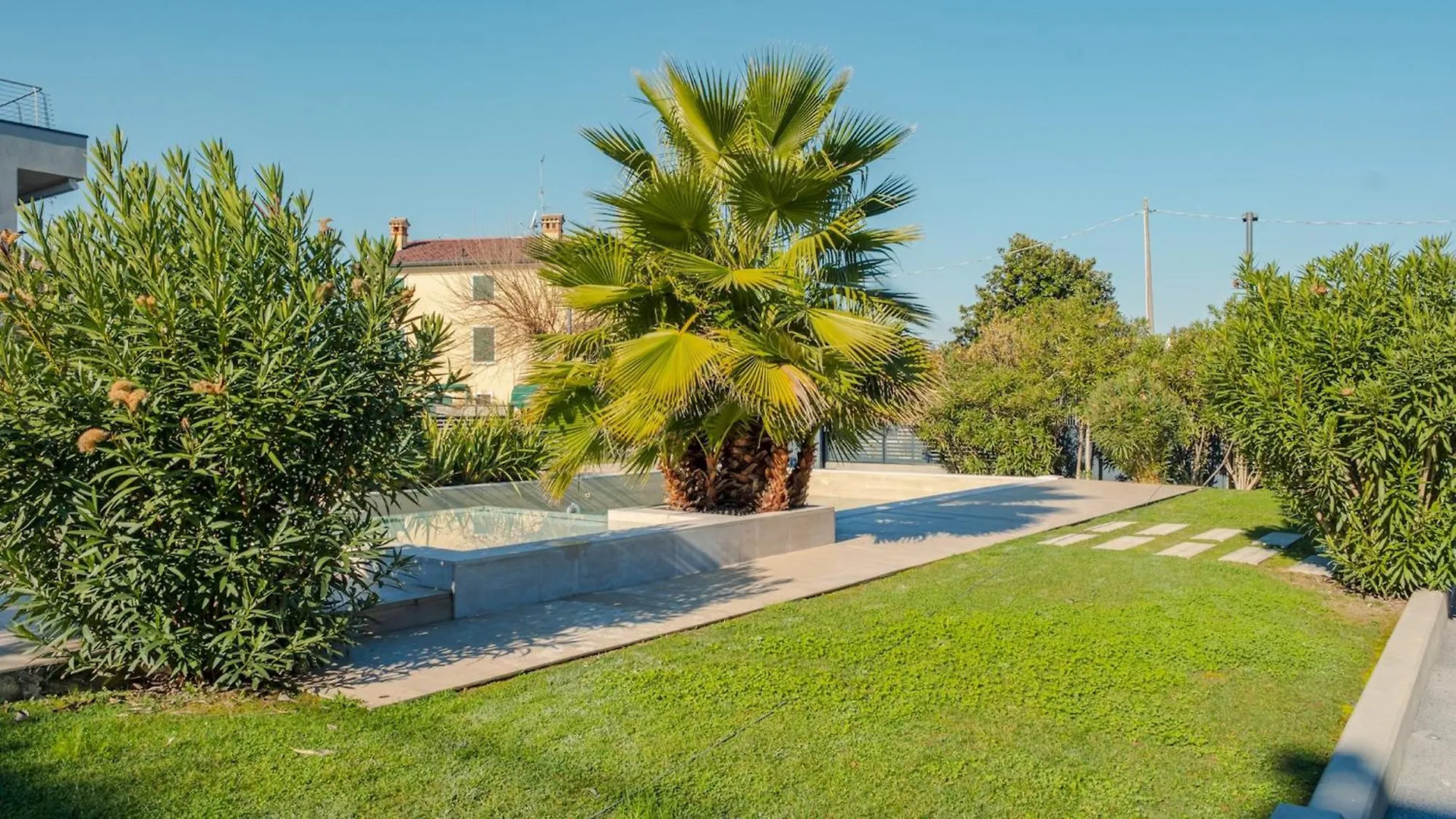 Garda Hideaway - Italian Homing Apartment Peschiera del Garda